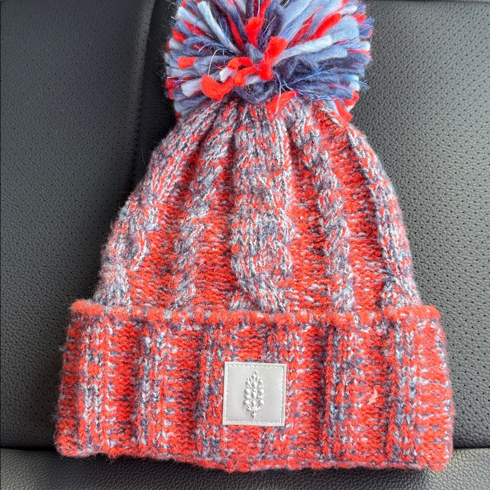 FP MOVEMENT hat Pom party Beanie Blue orange combo free People reflective NEW - Picture 2 of 7